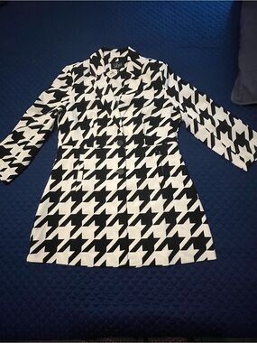 Luii Black and White Houndstooth Jacket